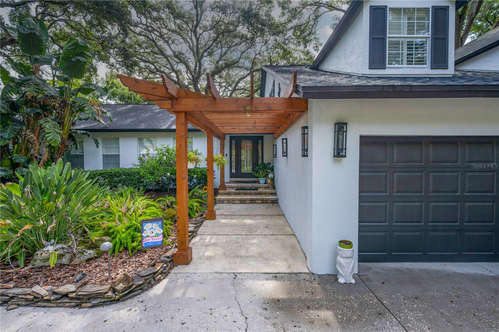 6606 Glencoe Drive, FL