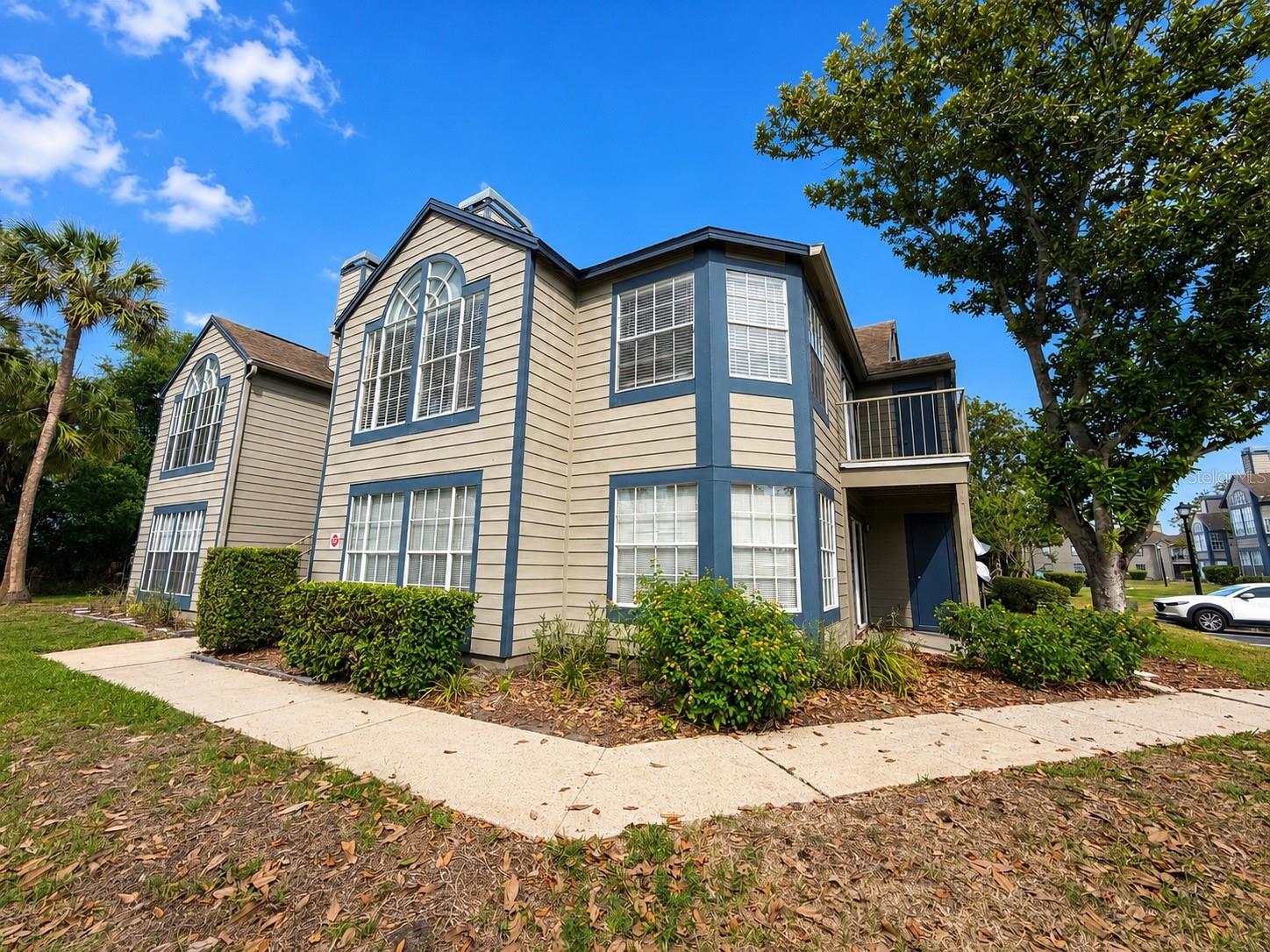 944 Bakewell Ct #106, FL