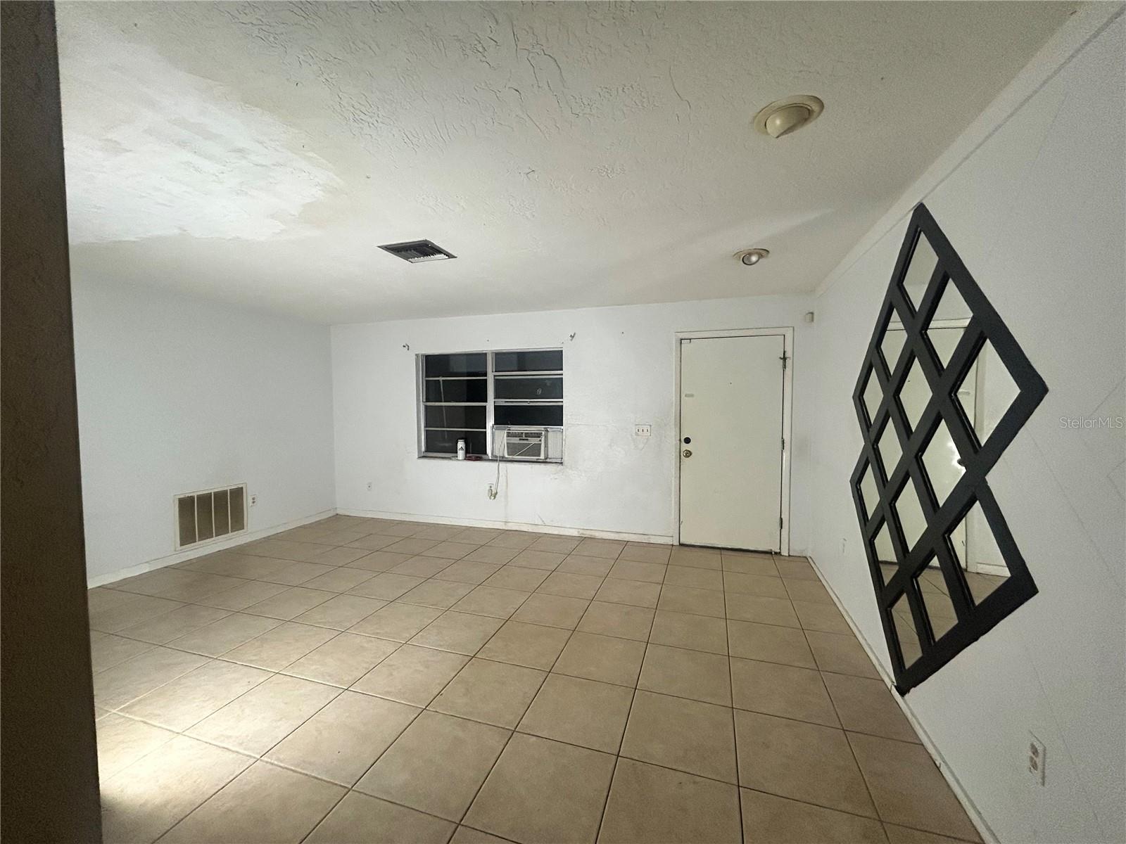 1277 Piper Road, FL