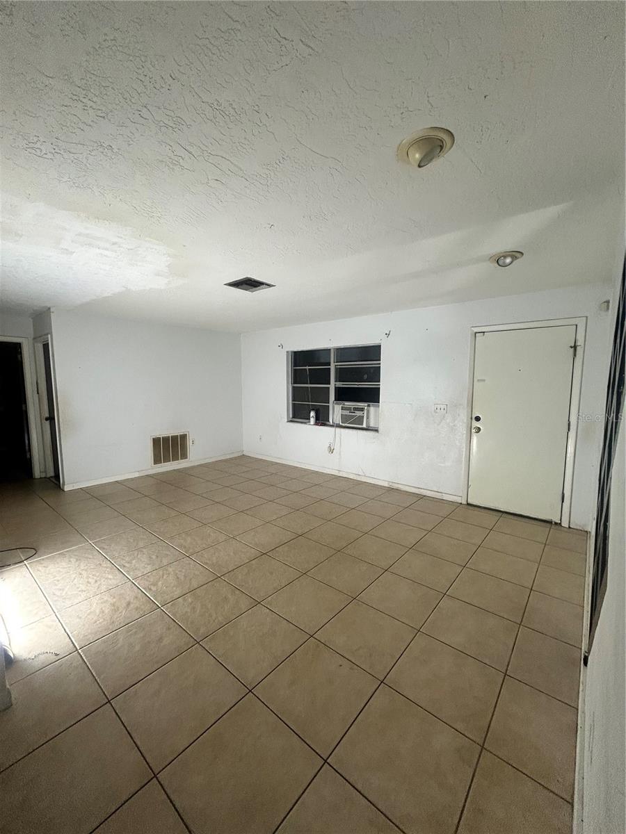1277 Piper Road, FL