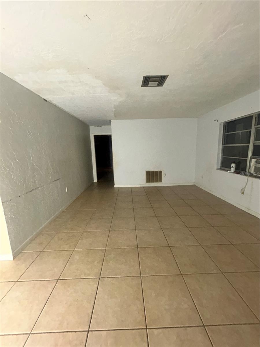 1277 Piper Road, FL