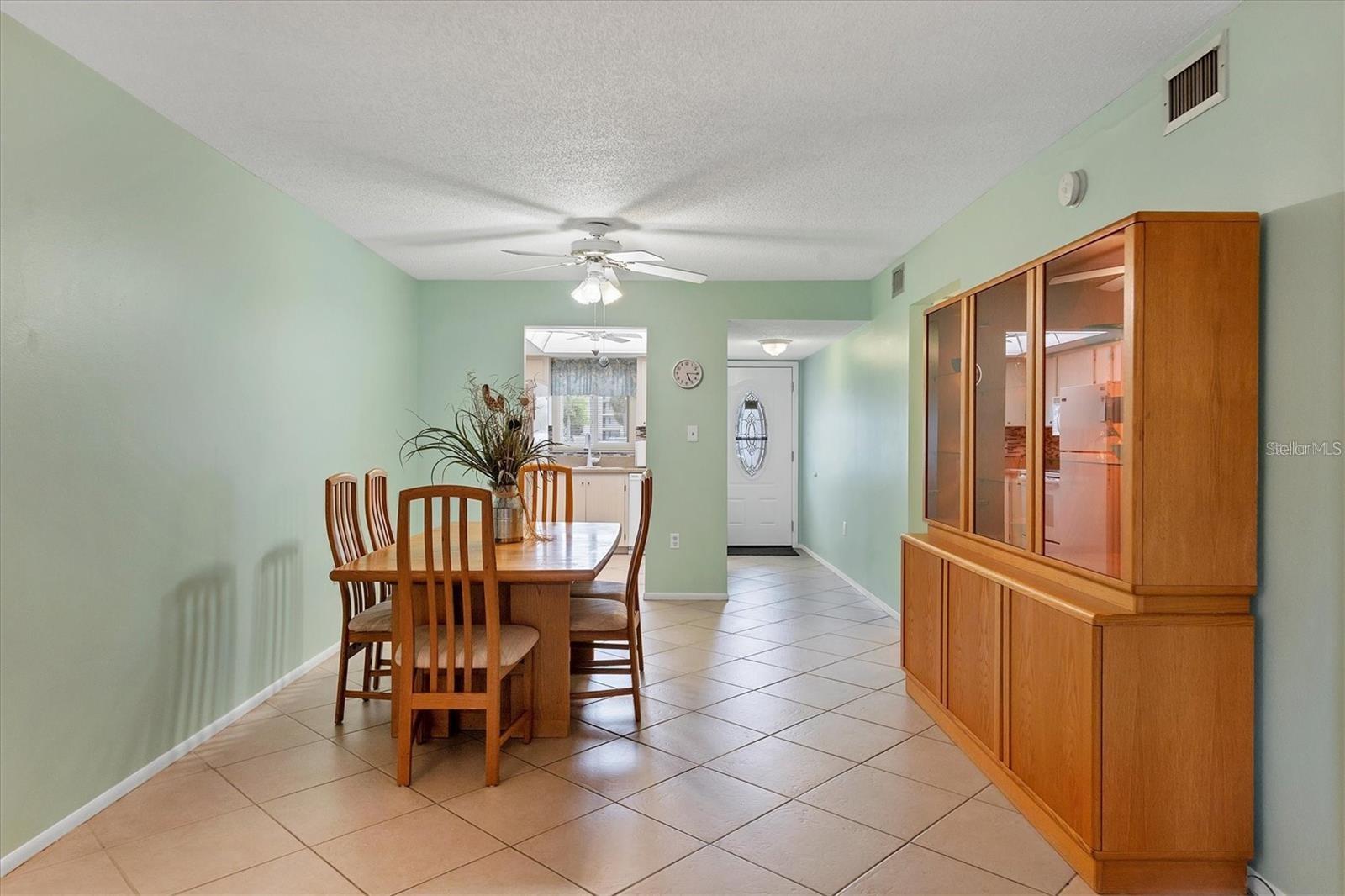 3532 Lake Bayshore Drive, FL