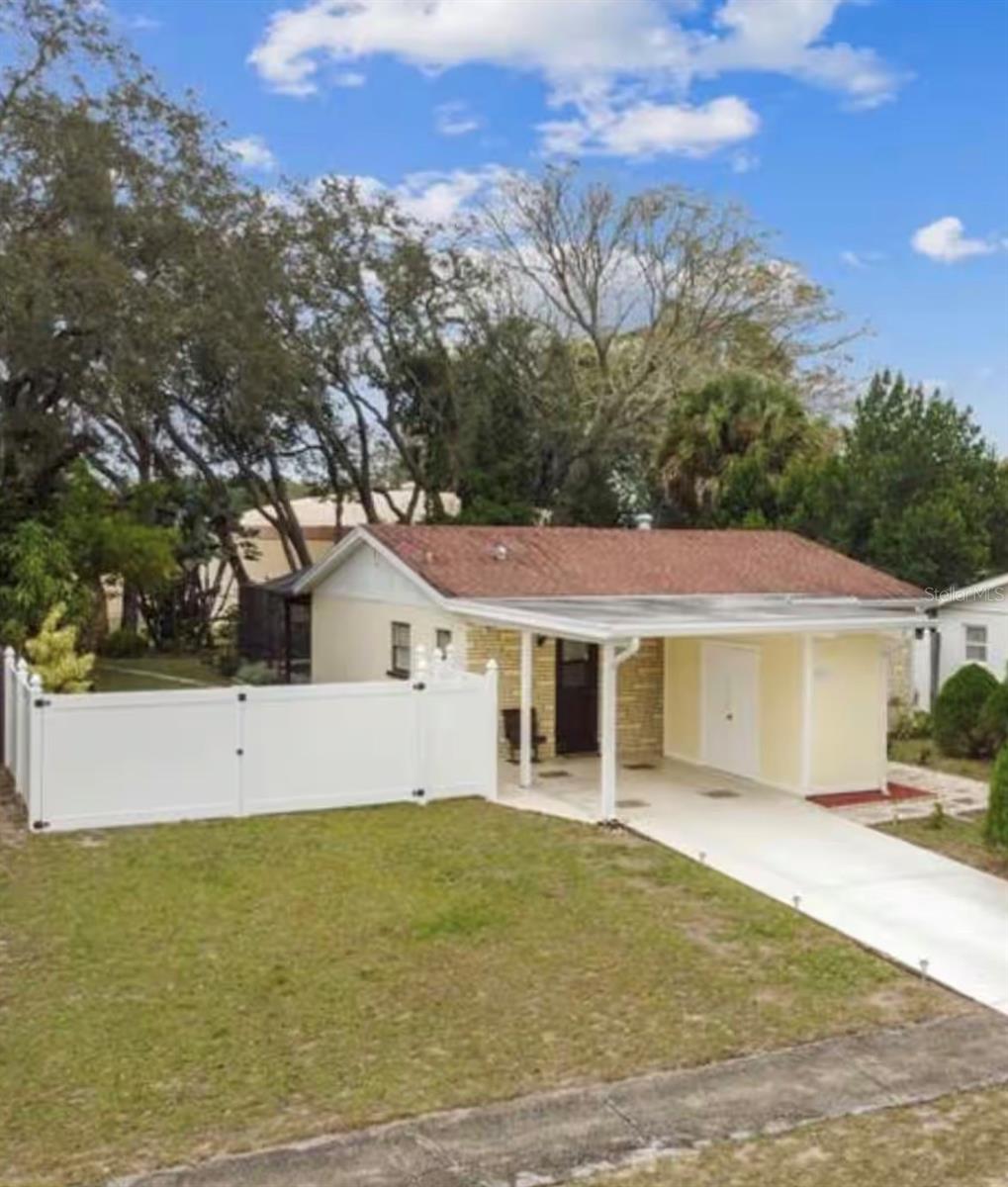7316 Willow Park Dr, FL