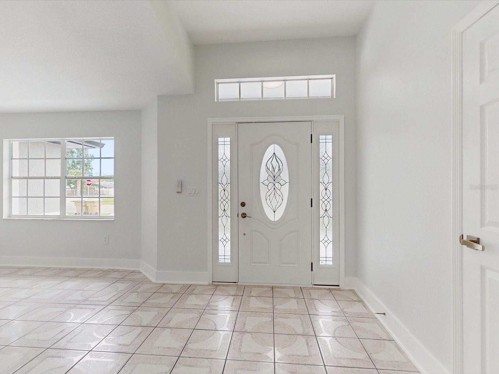 2401 Bel Air Circle, FL
