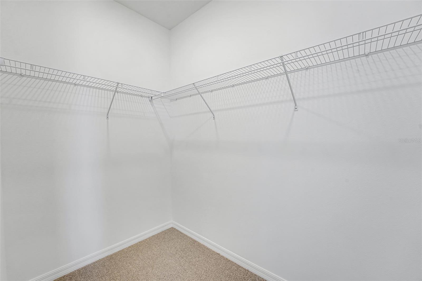 31829 Kestrel Calling Drive, FL