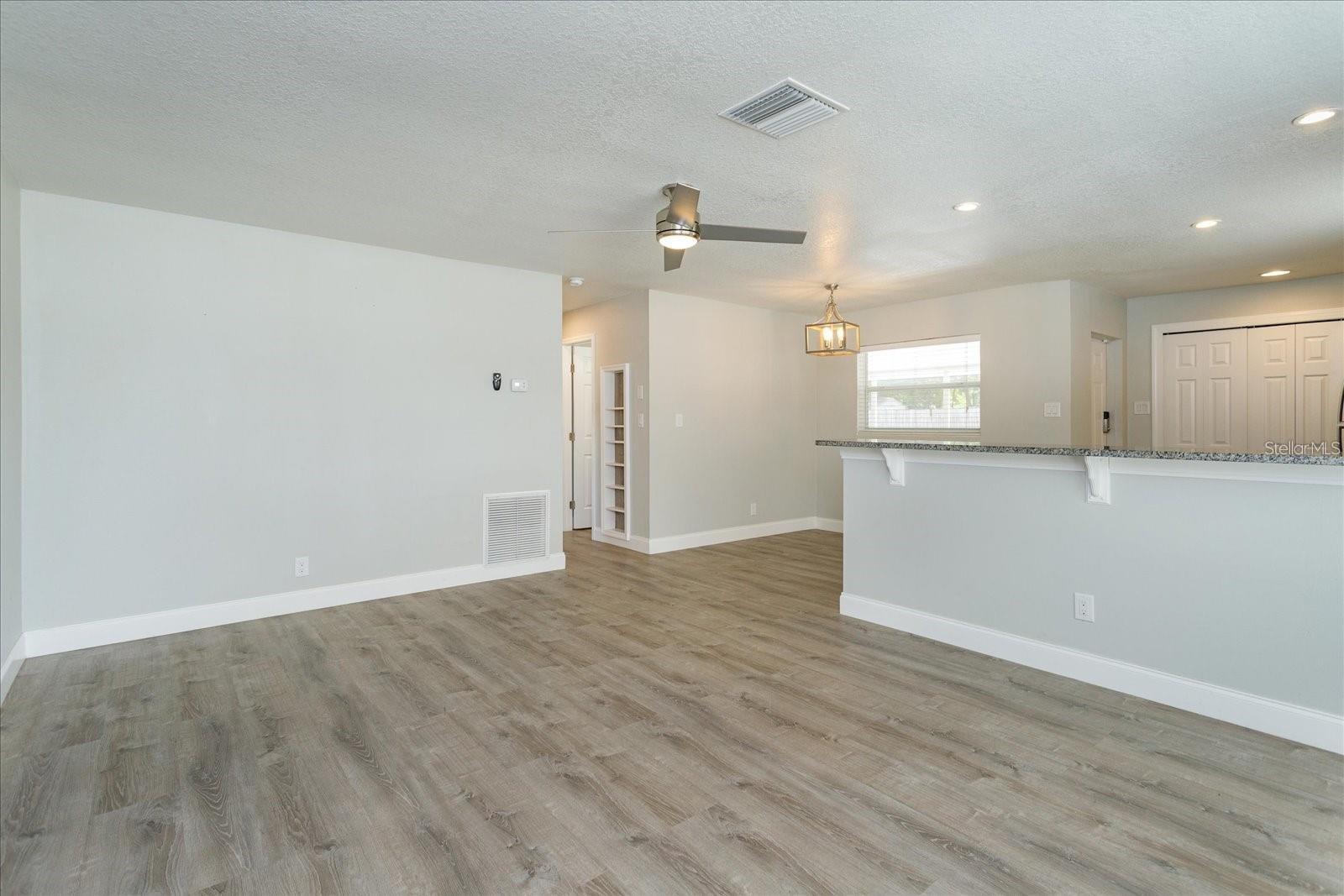 504 El Dorado Way, FL