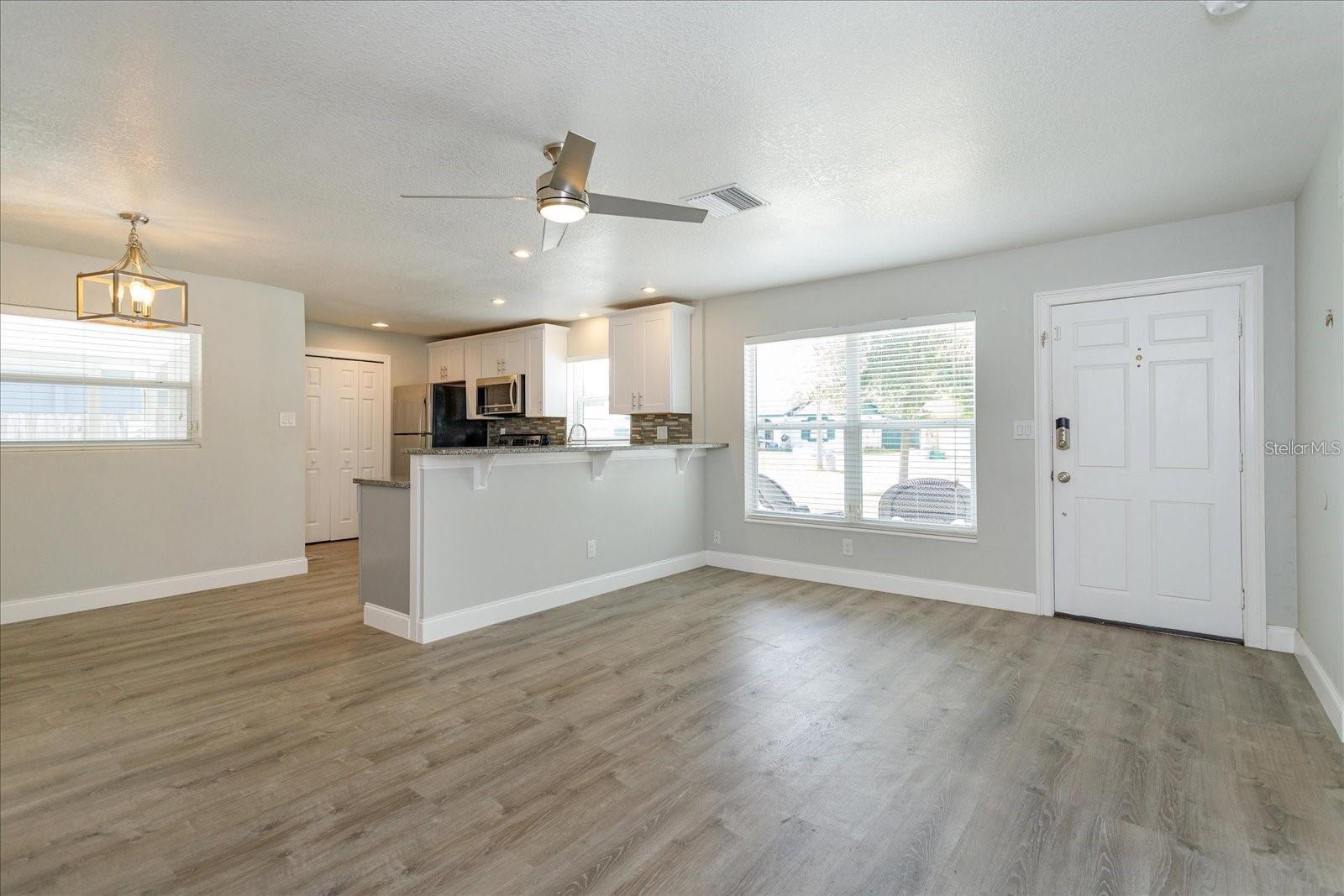 504 El Dorado Way, FL