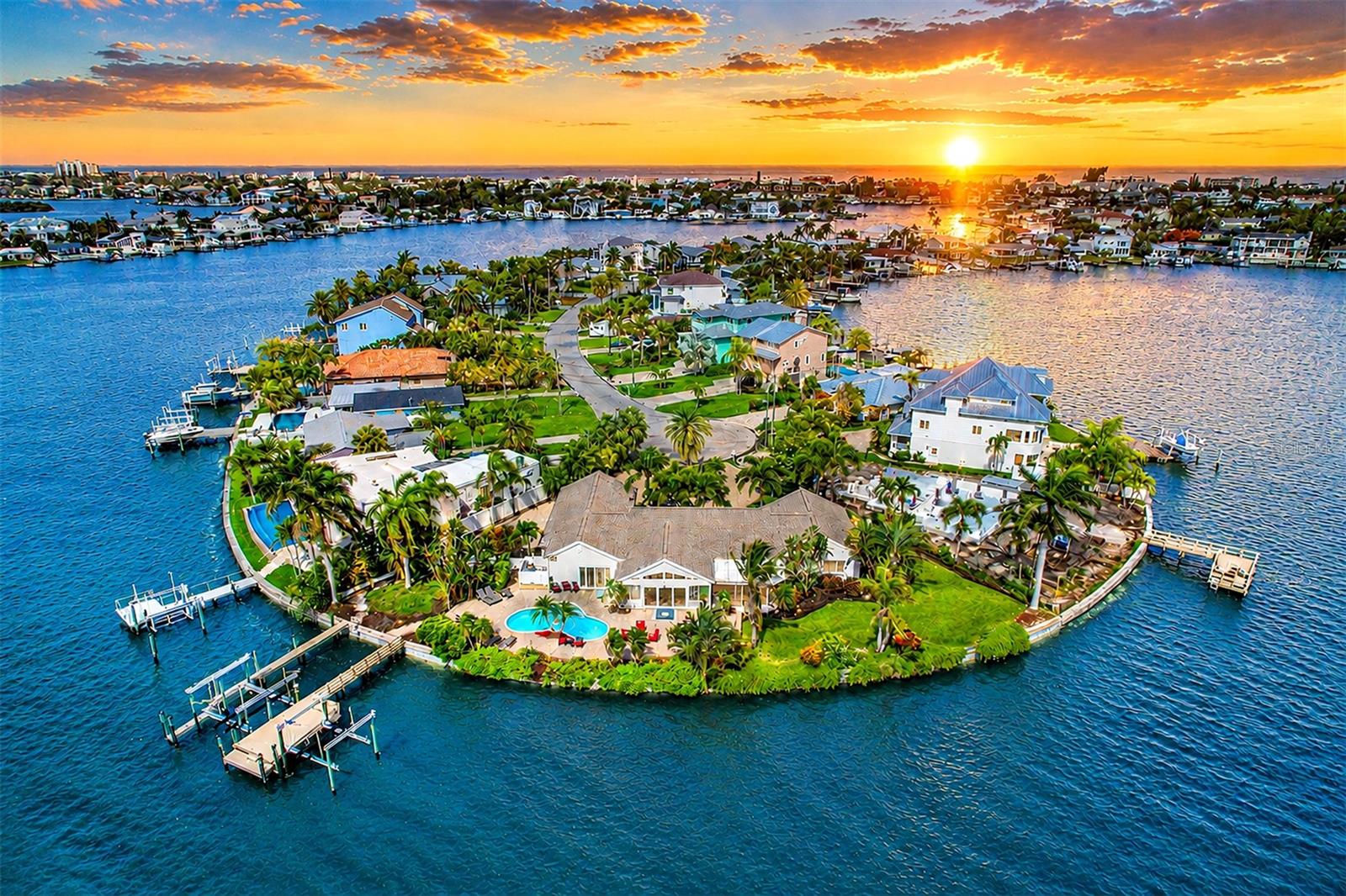 495 Harbor Drive, FL