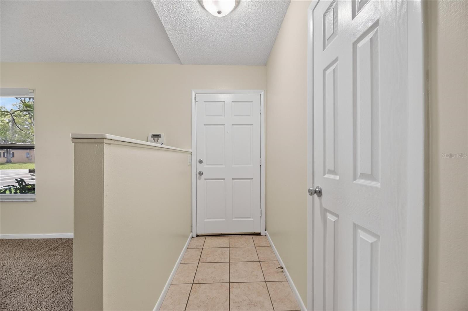 5001 Whiteway Drive, FL
