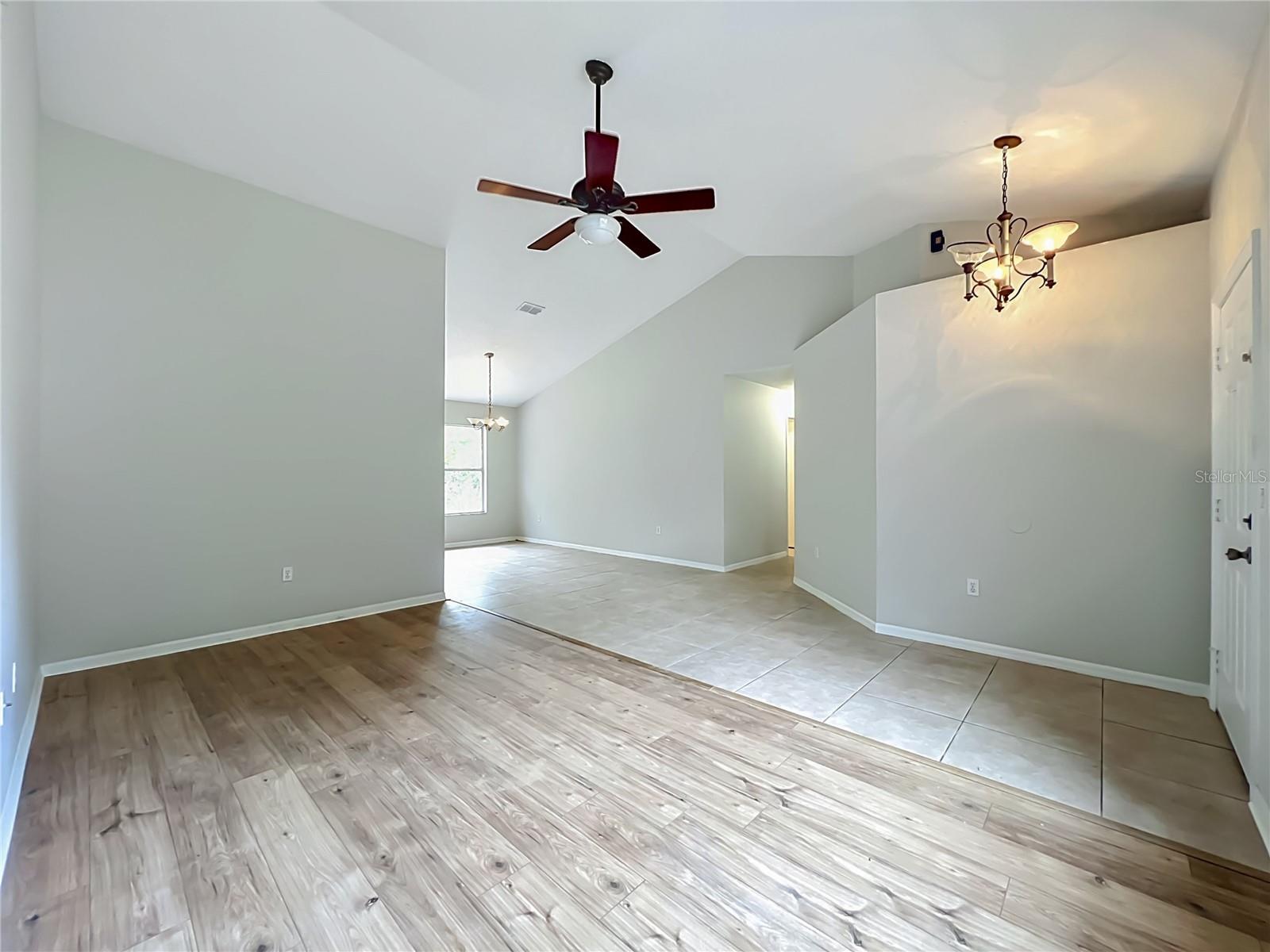 925 Old Mail Lane, FL