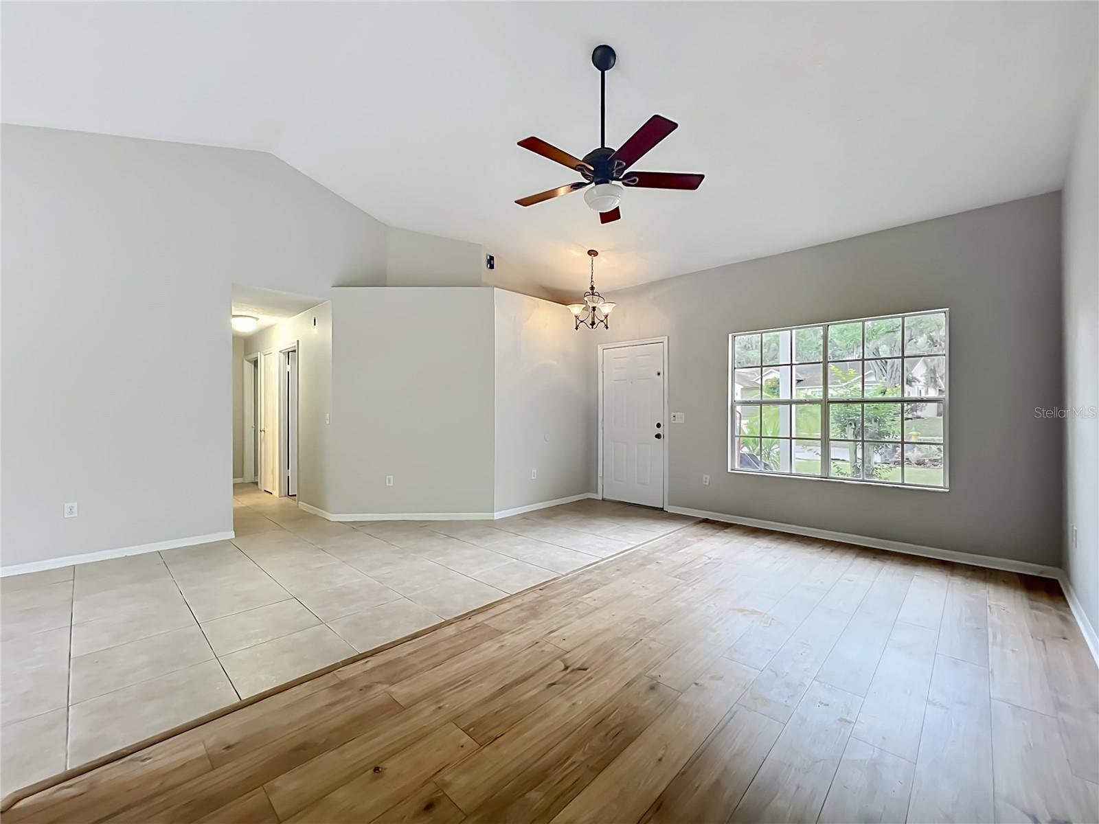 925 Old Mail Lane, FL