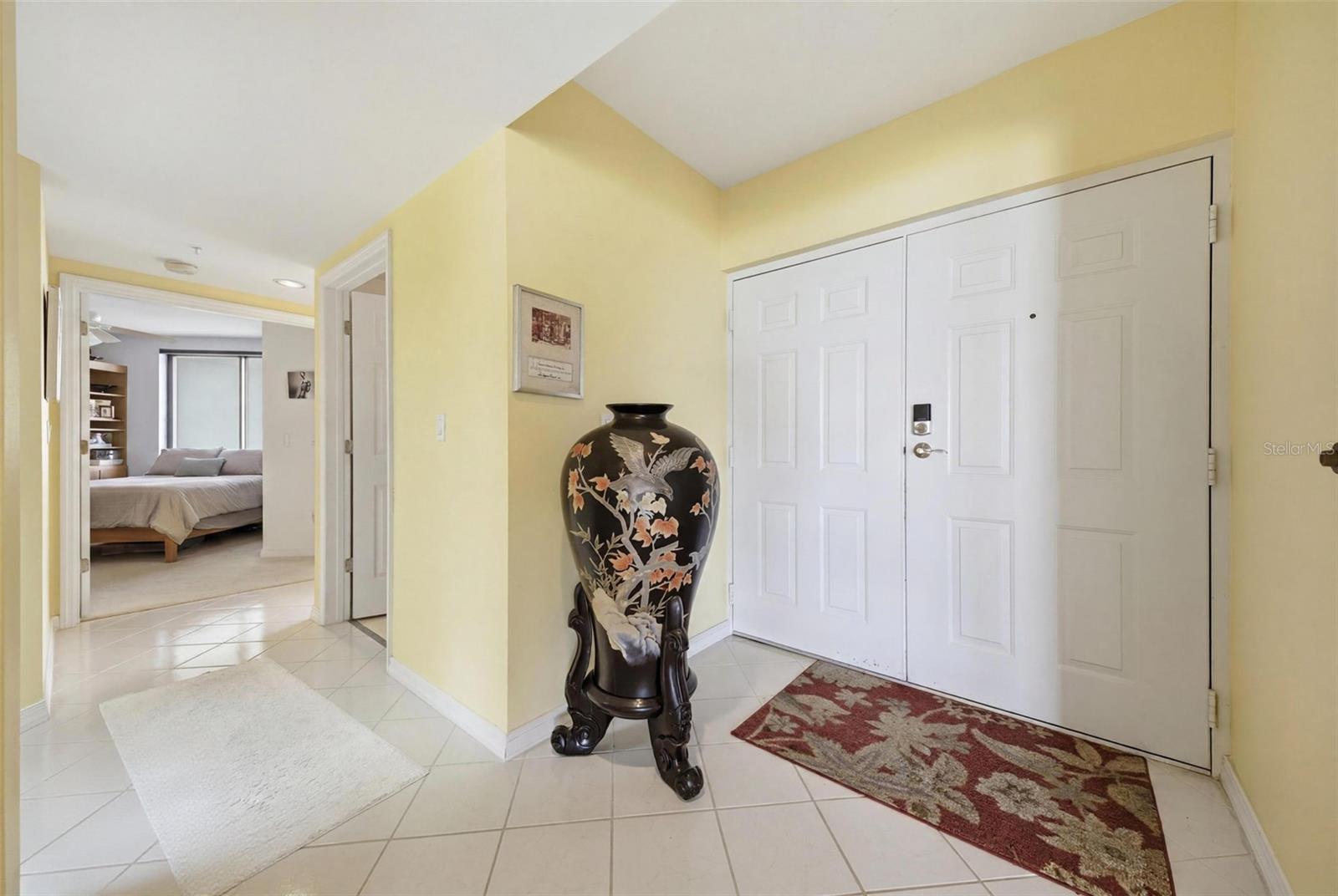 670 Island Way, FL
