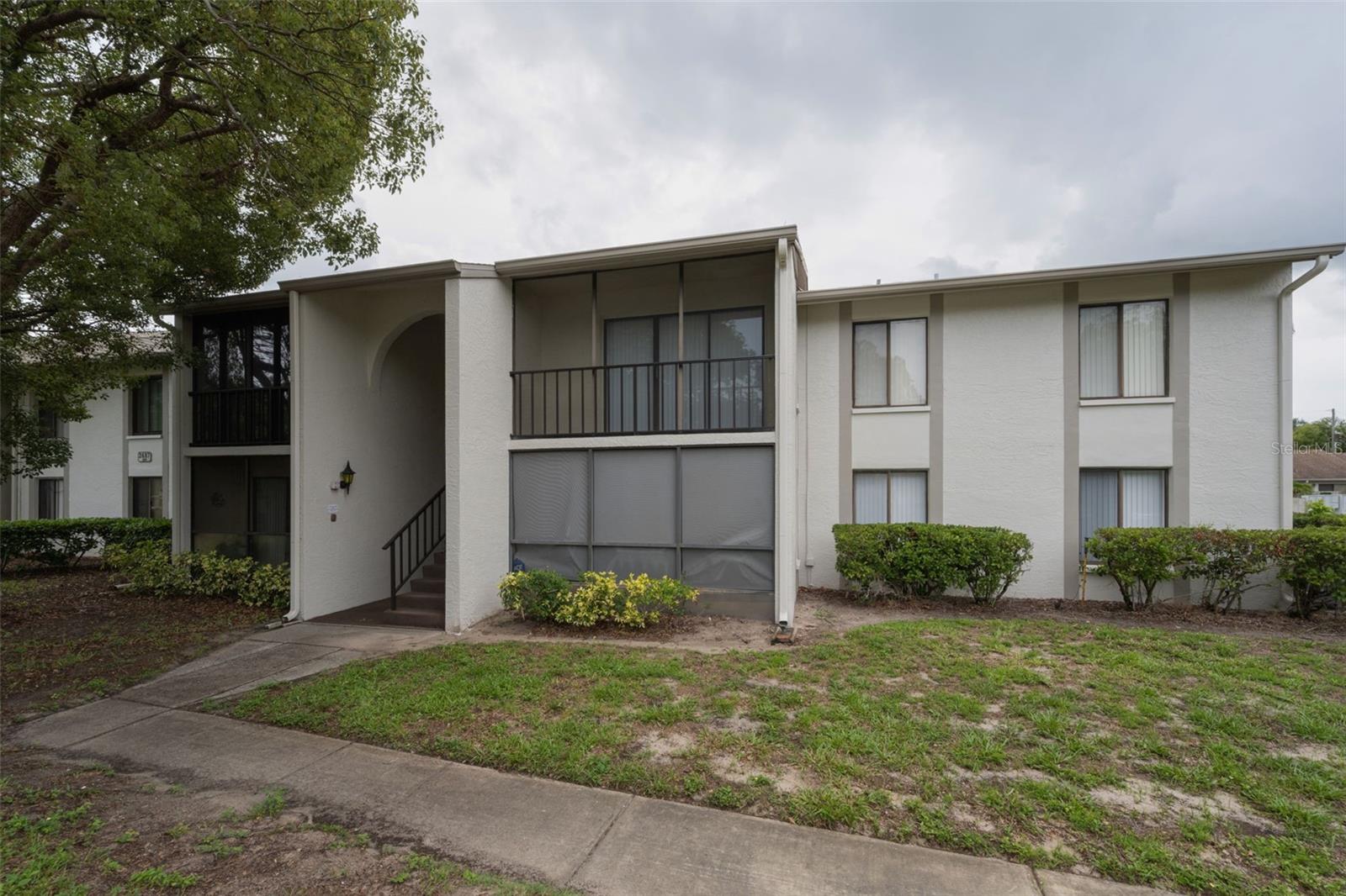 2687 Pine Ridge Way, FL
