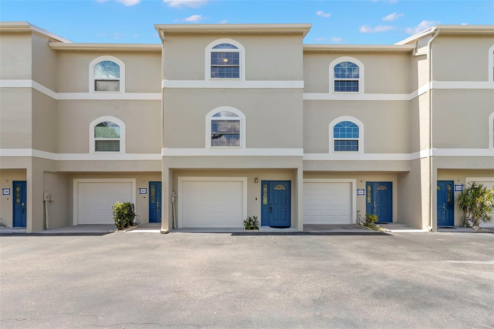 737 Pinellas Bayway, FL
