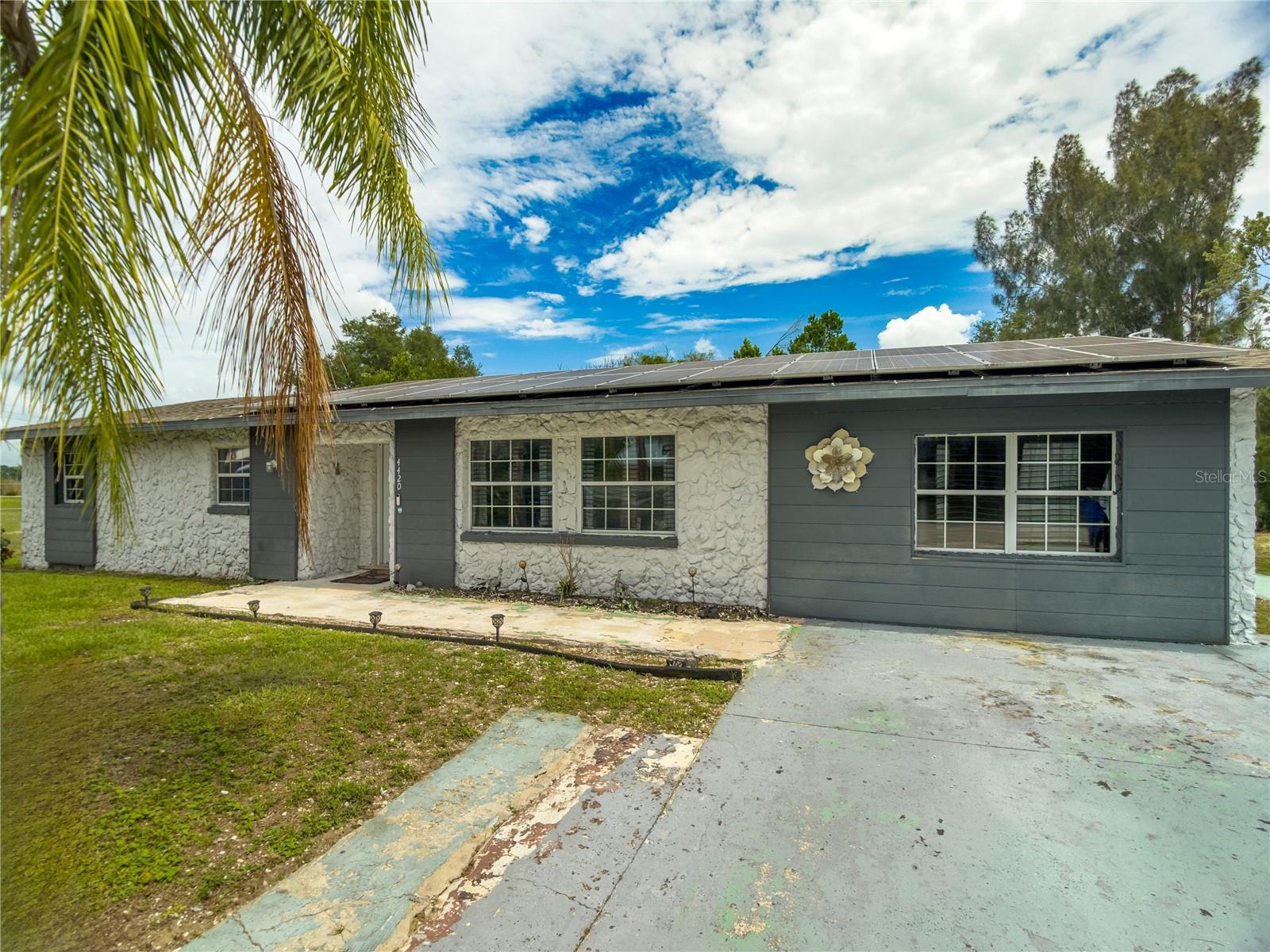 4420 Avista Street, FL