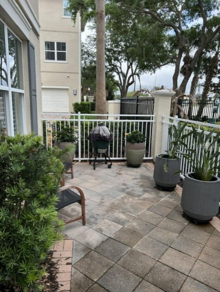 641 Hangnest Lane, FL