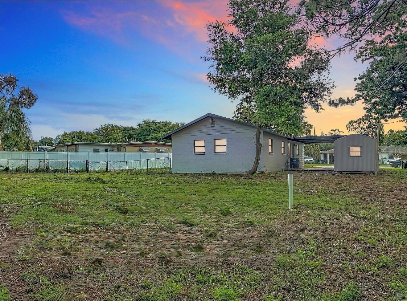 1011 Montclair Road, FL