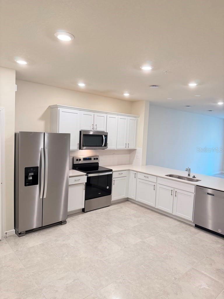 2817 Bright Bird Lane, FL