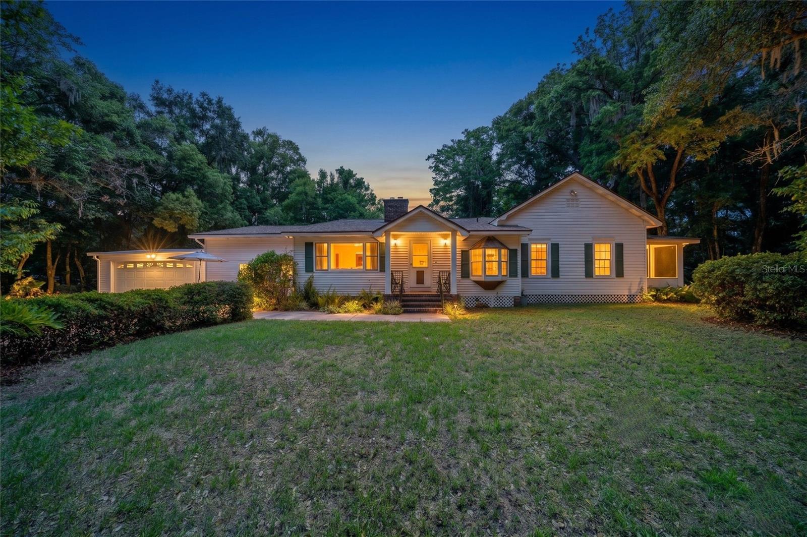 1985 97th Streed Road, FL