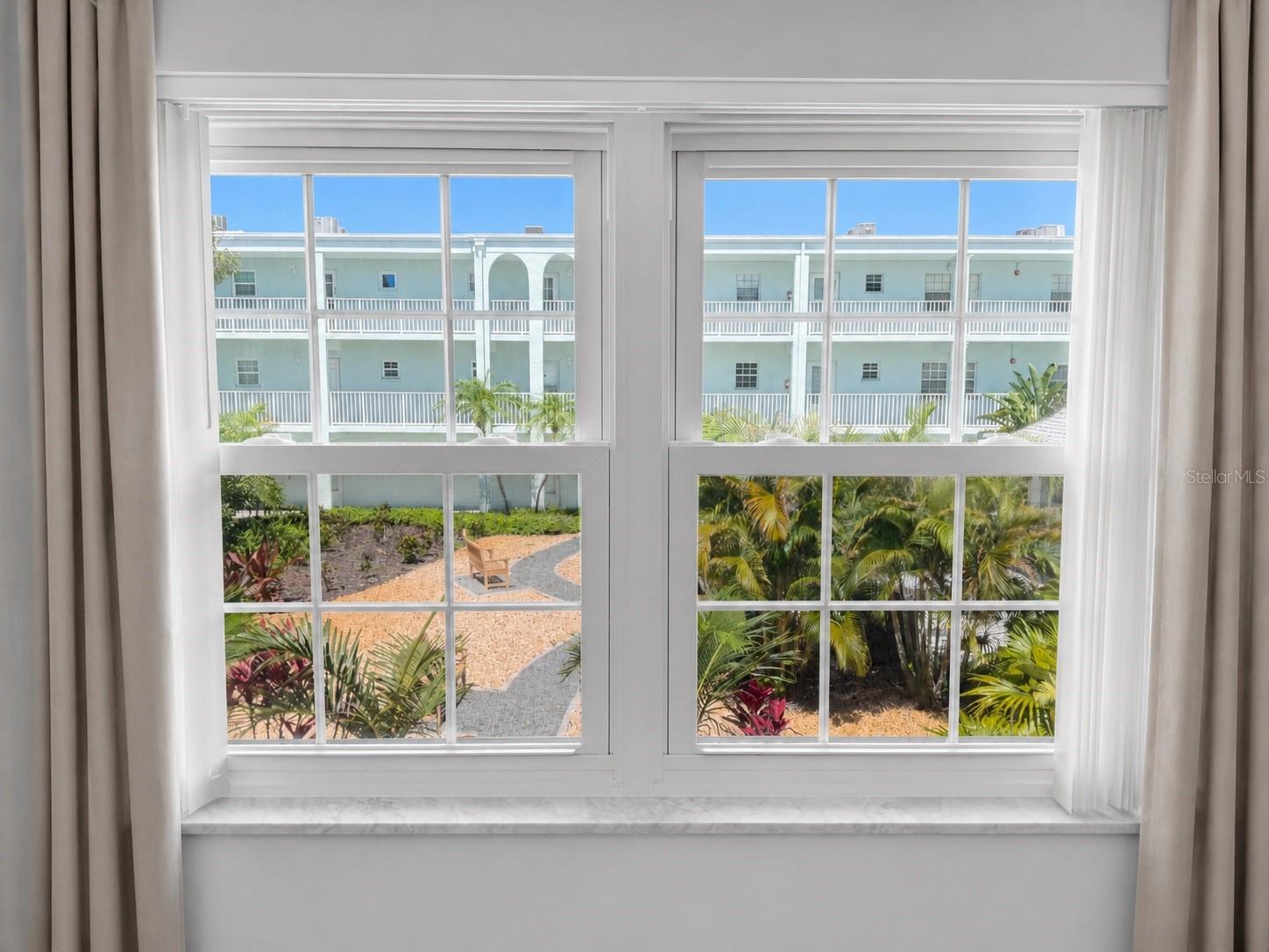 1706 Belleair Forest Drive, FL