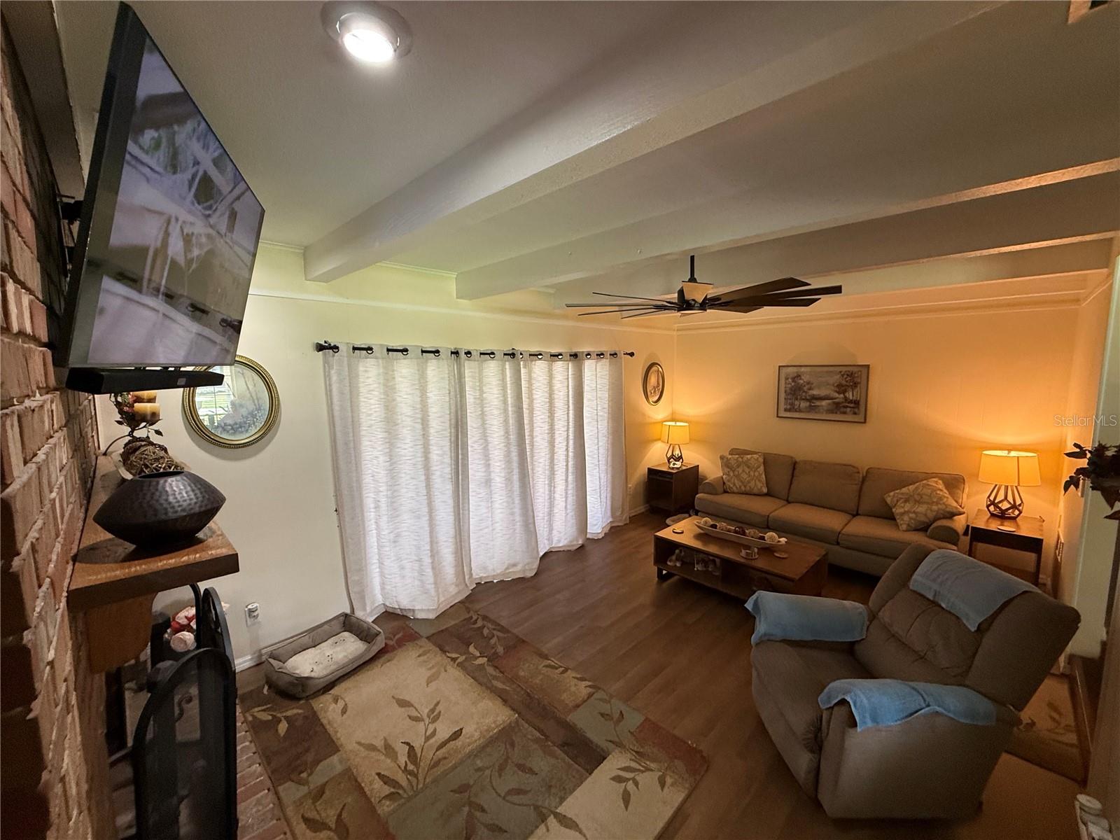 305 White Oak Drive, FL
