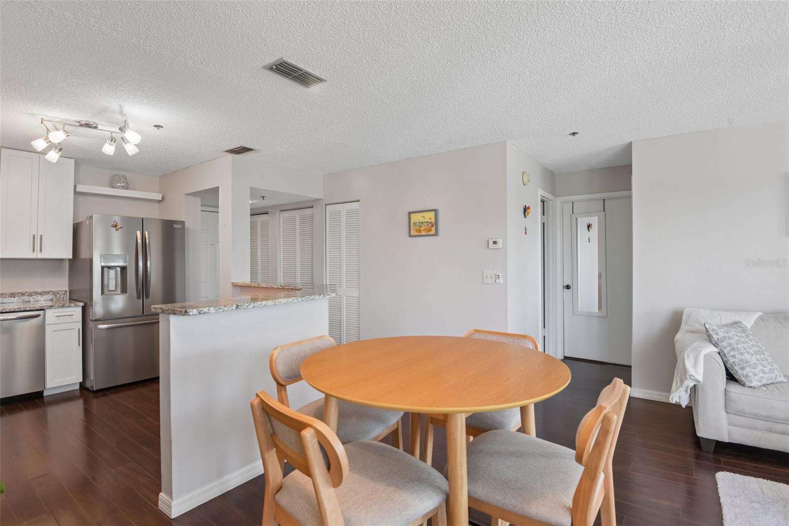 5727 Biscayne Court, FL