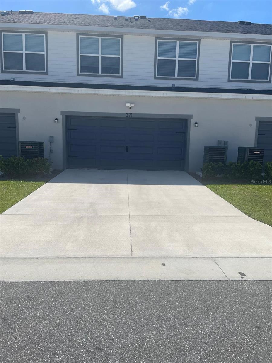 371 Crossings Avenue, FL