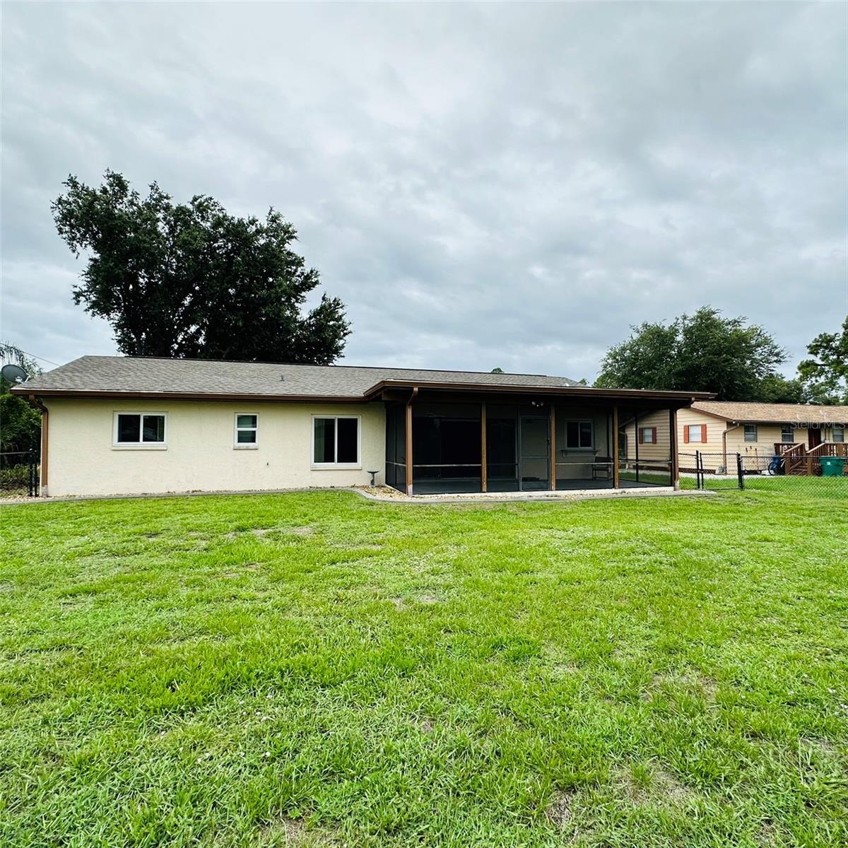 21302 Hubbard Avenue, FL