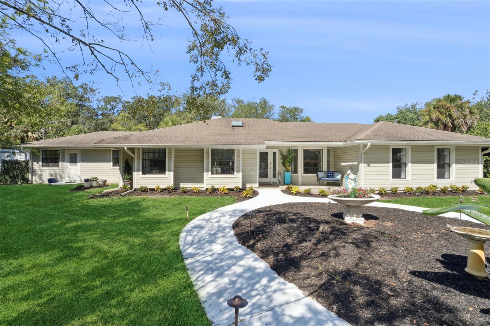 298 Lake Markham Road, FL