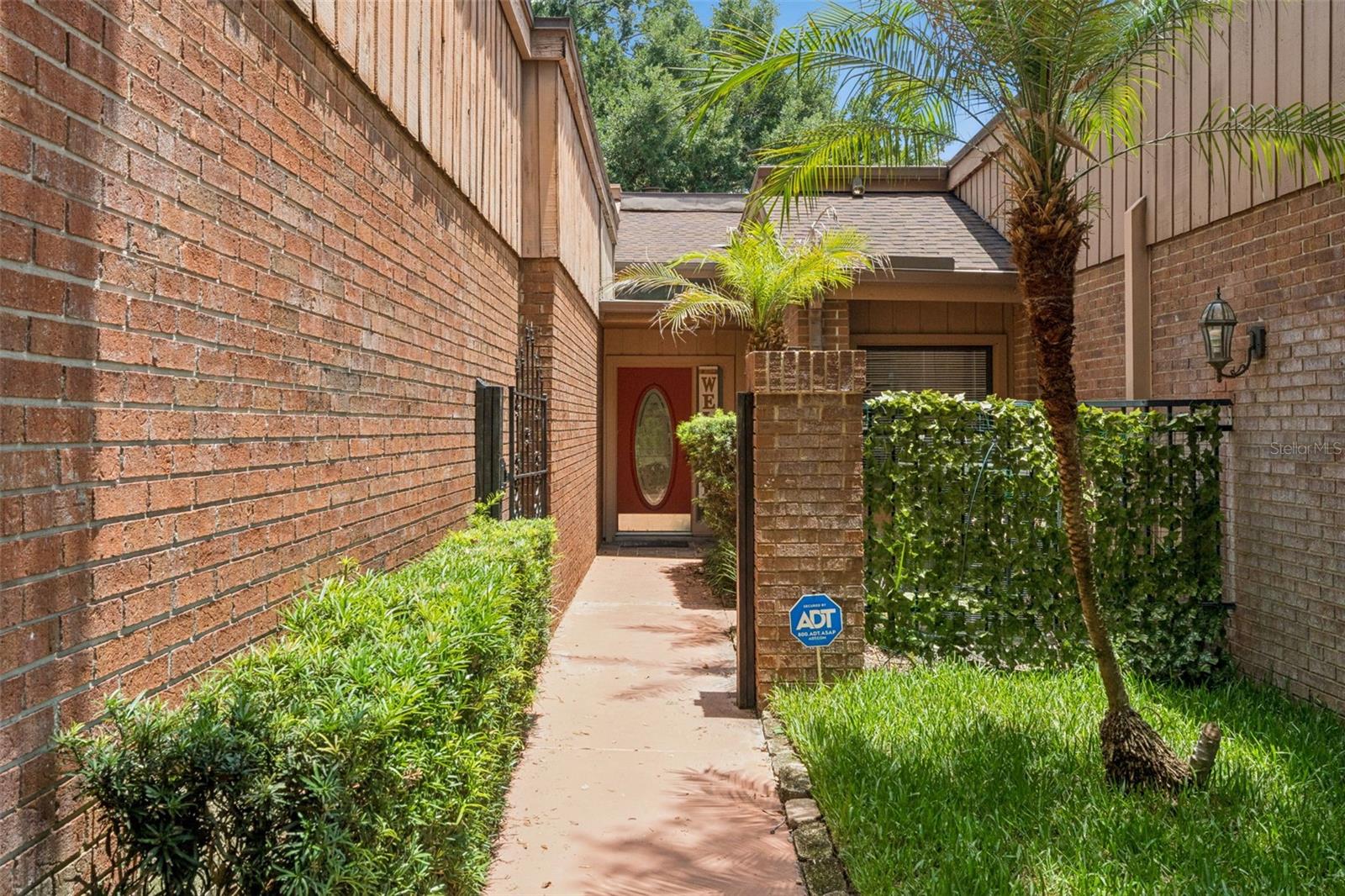 110 Cedar Point Lane, FL