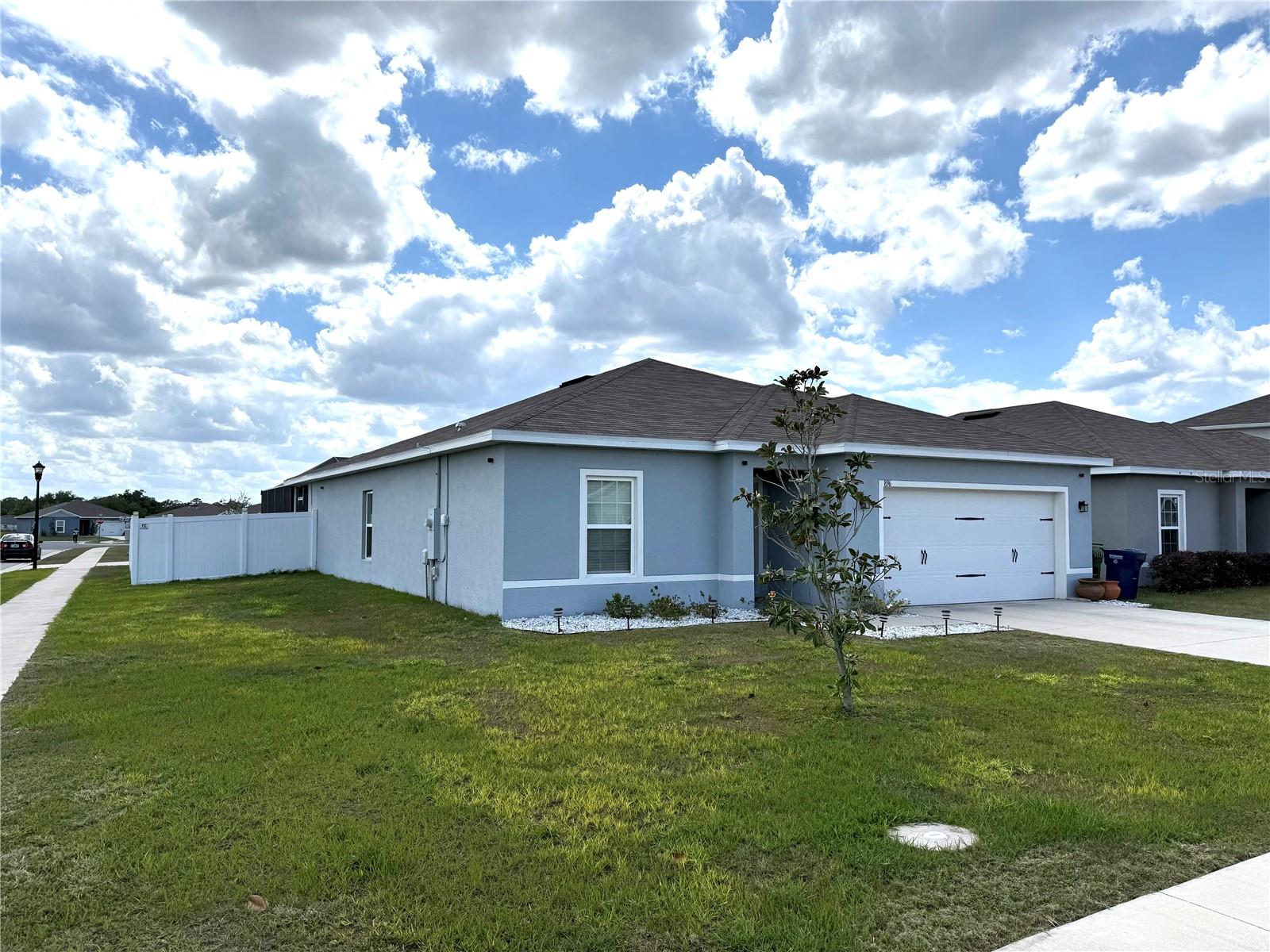 896 Eagle Rock Terrace, FL
