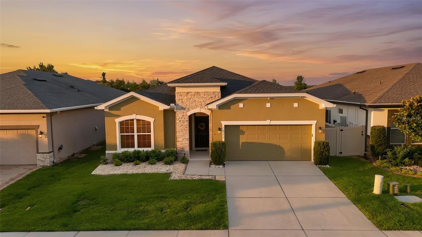 16716 Abbey Hill Court, FL