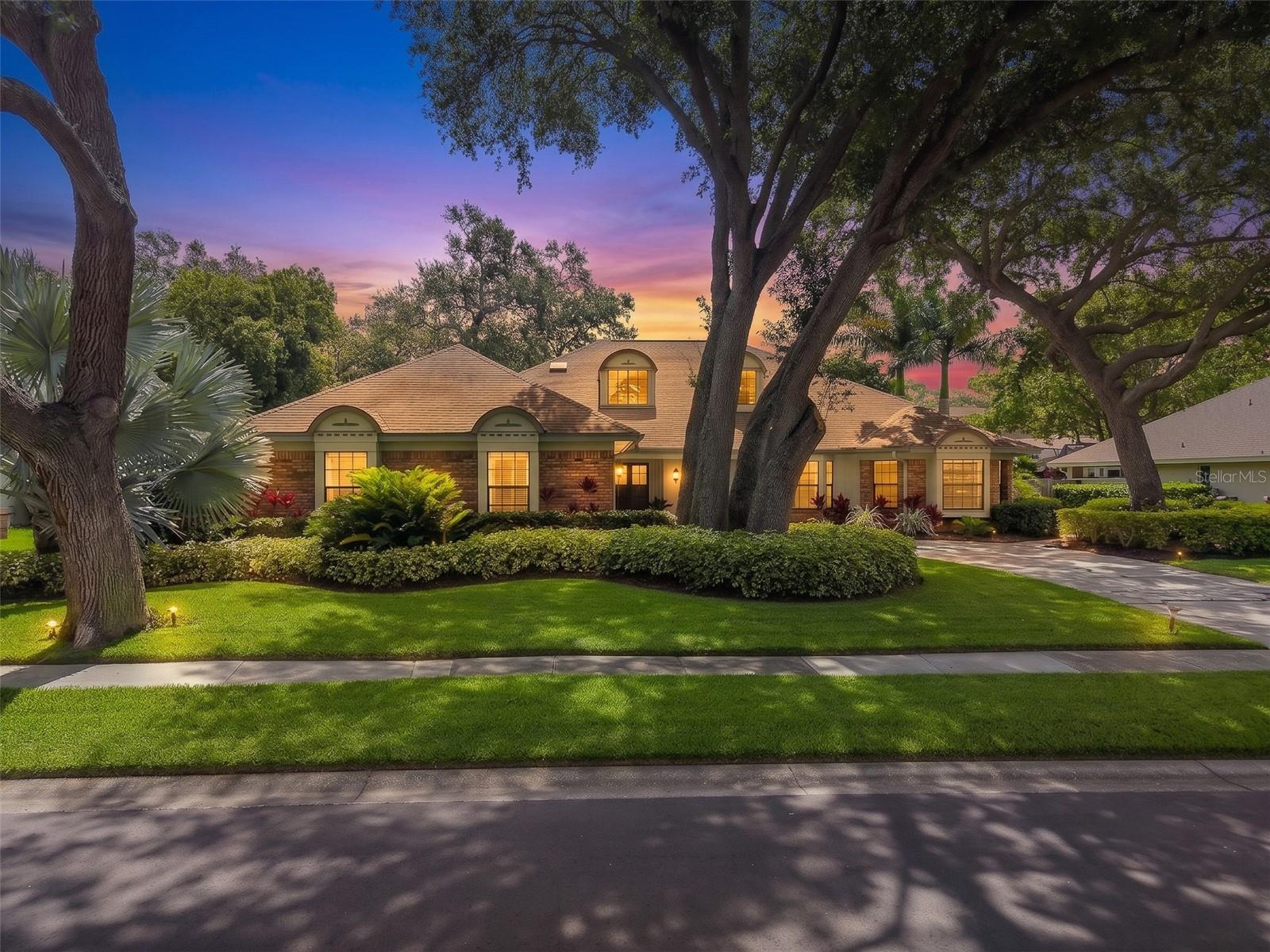 276 Sheffield Circle, FL