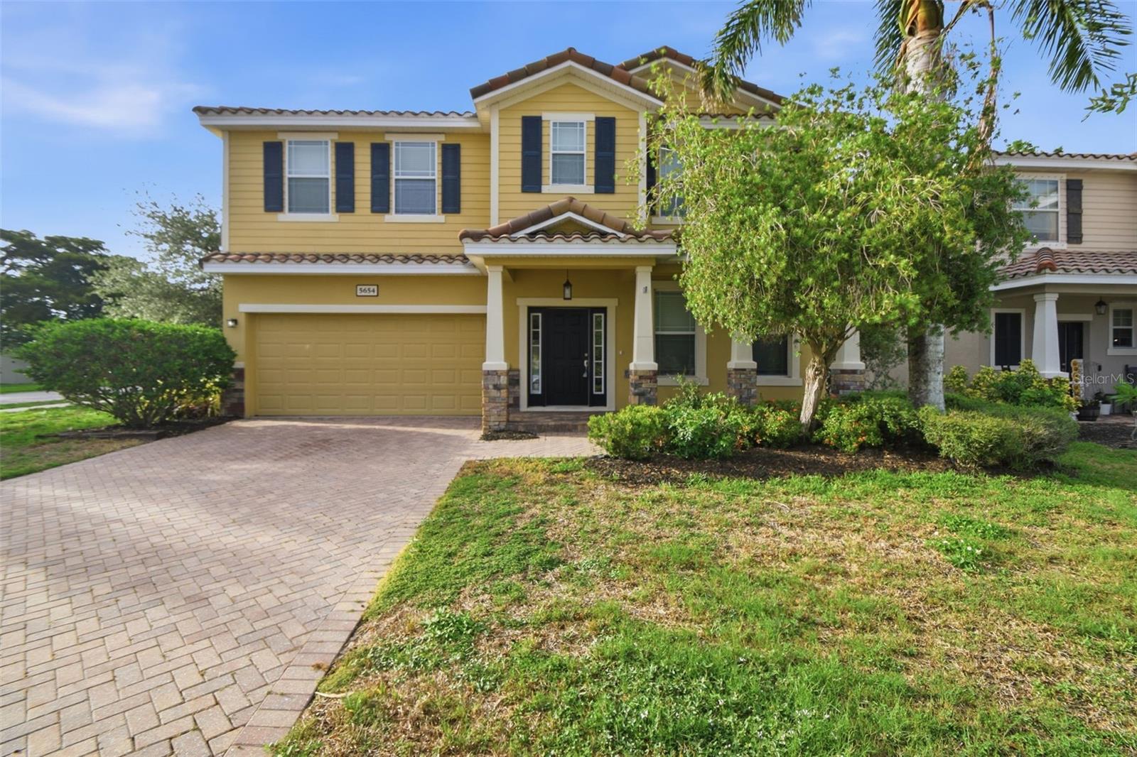 5654 Aaron Court, FL