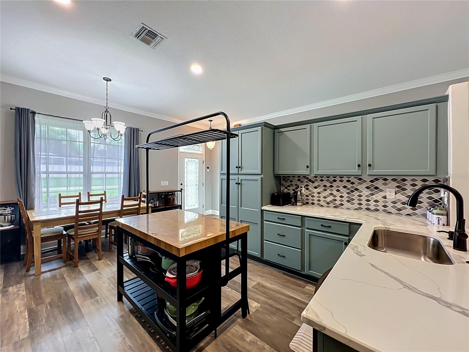 300 Geneva Street, FL