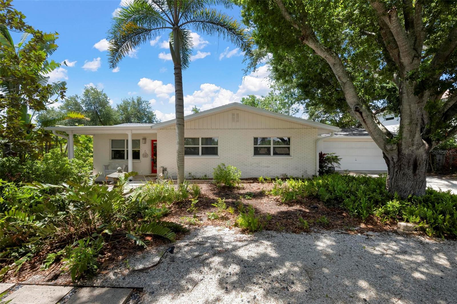 417 Baycrest Drive, FL
