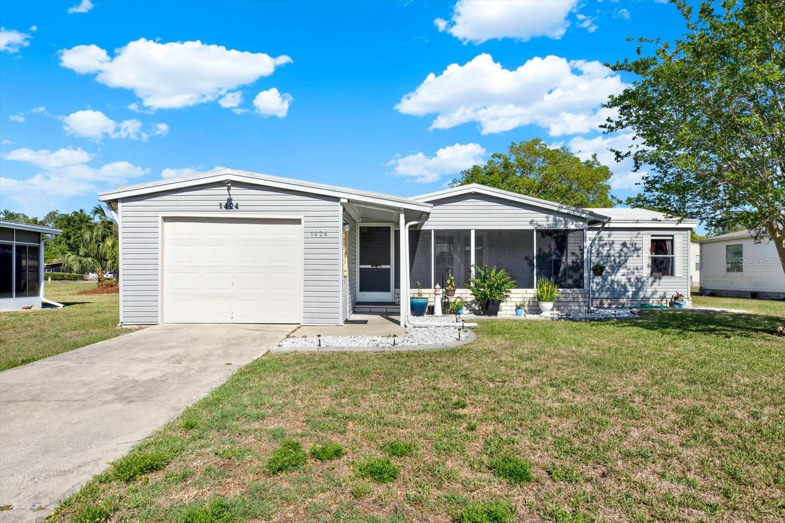 1424 Cross Bow Lane, FL
