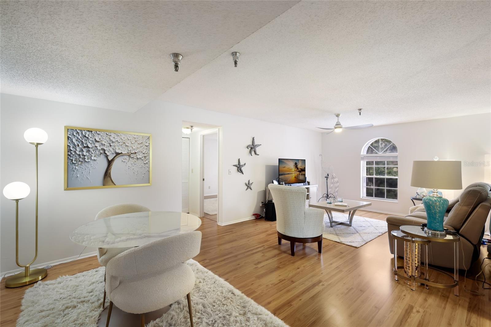 6304 Pointe West Boulevard, FL