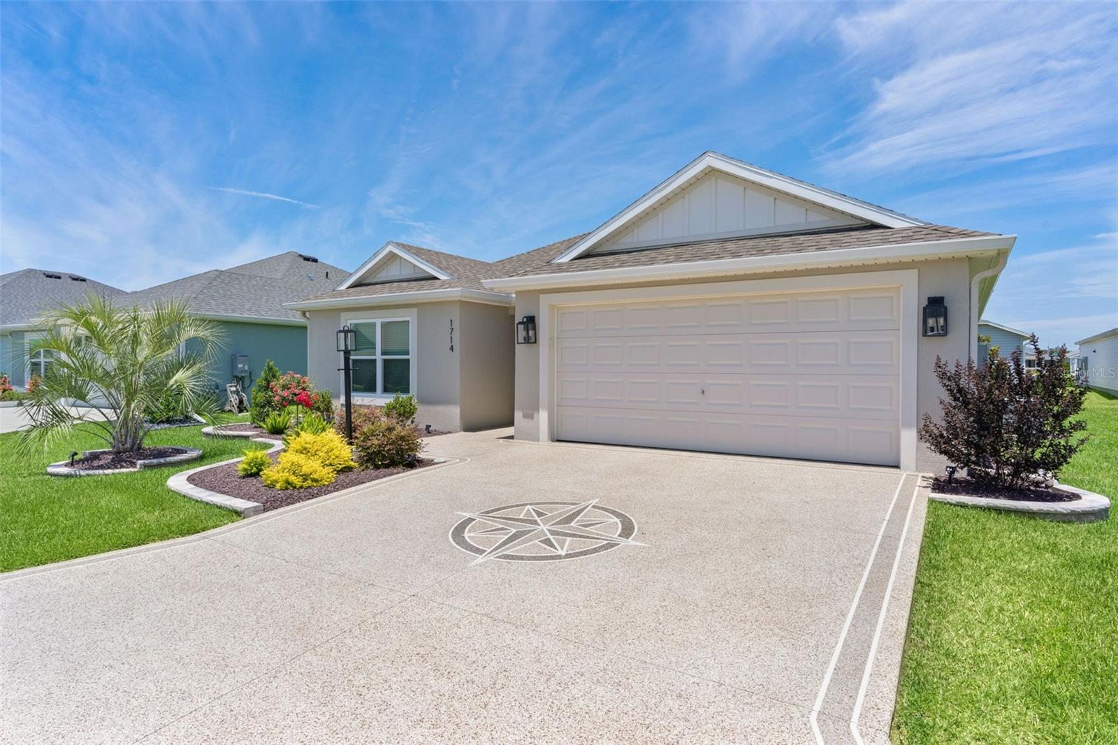 1714 Mcmurtrie Loop, FL