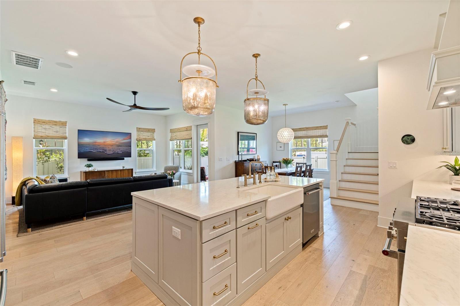 610 5th Street, FL