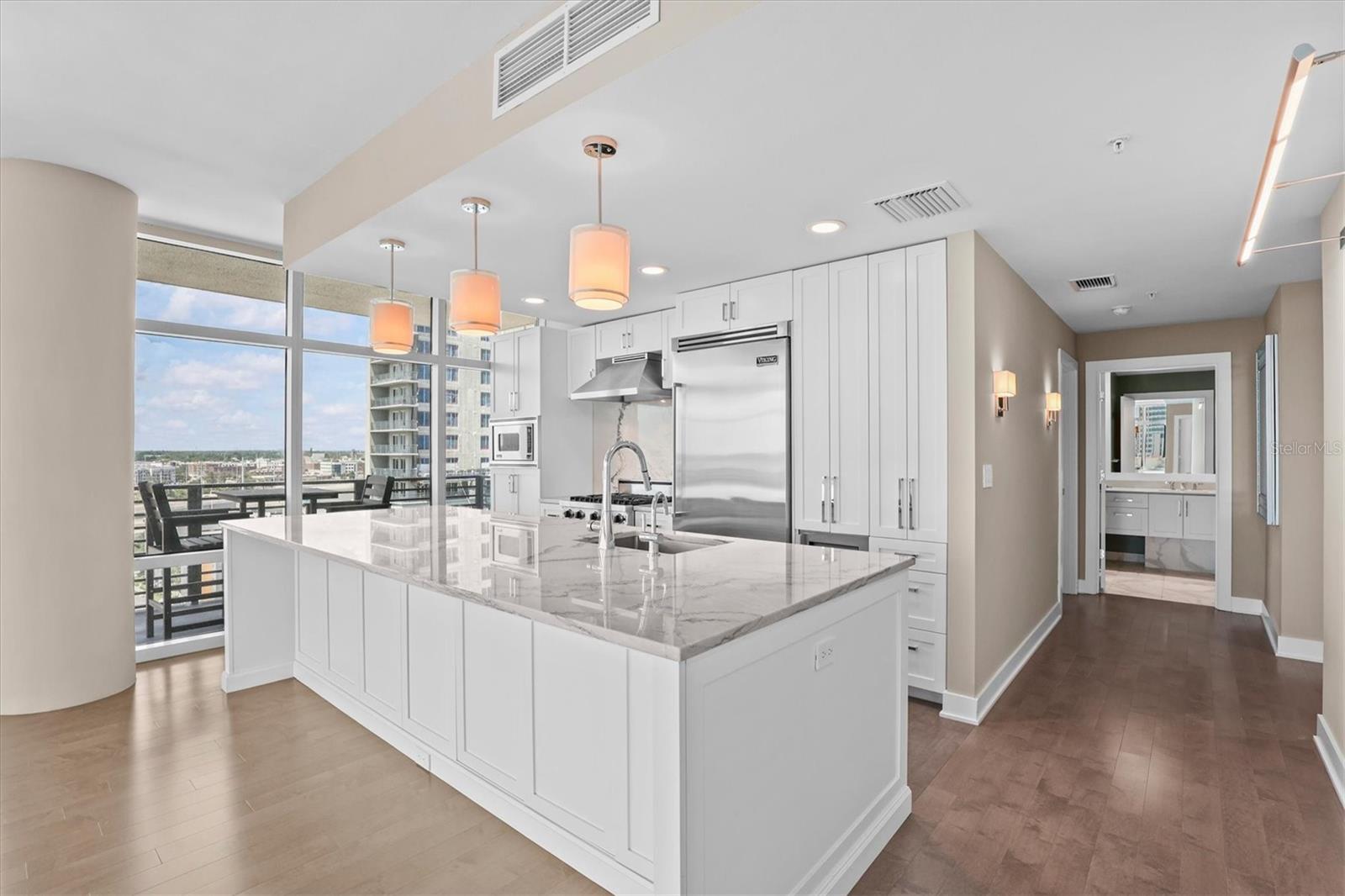 1120 Kennedy Boulevard, FL