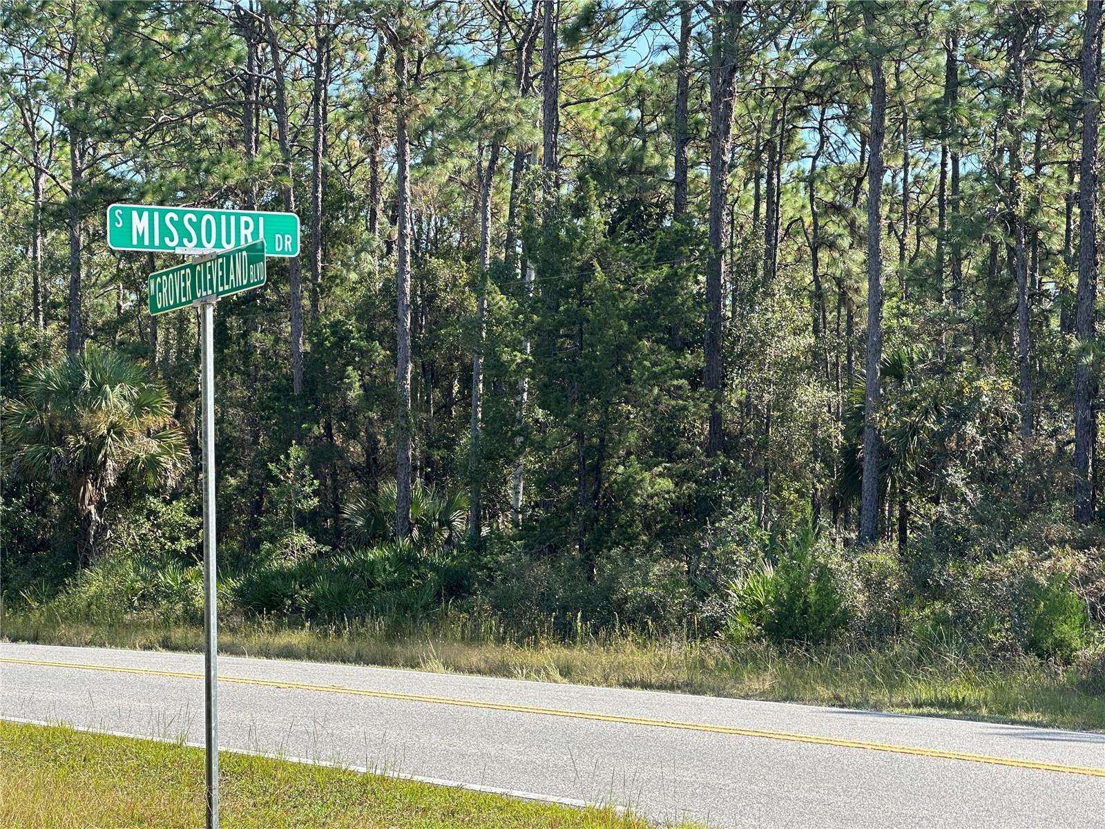 4025 Missouri Street, FL