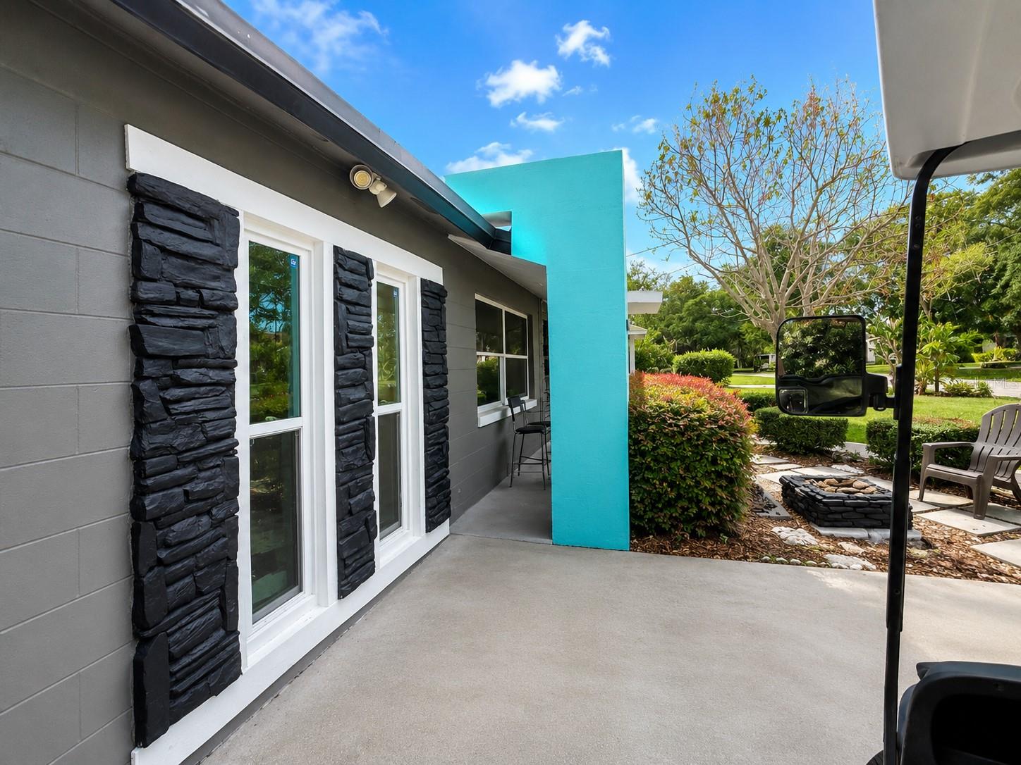 1050 Blackwood Street, FL