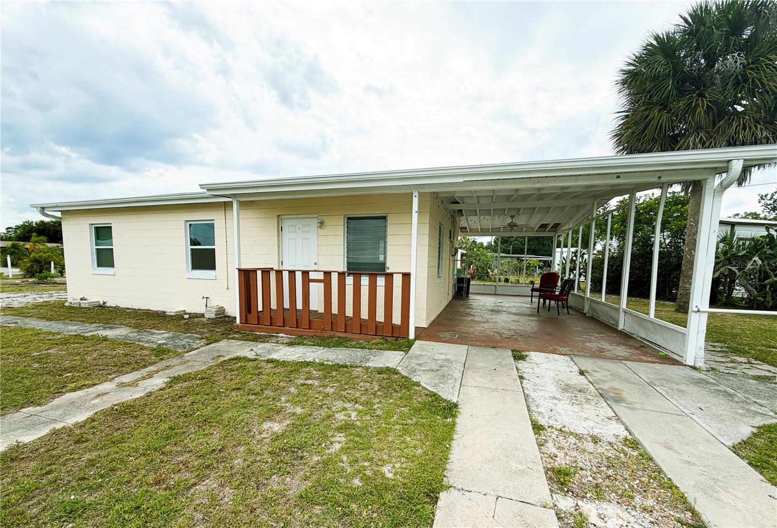 208 Martin Drive, FL