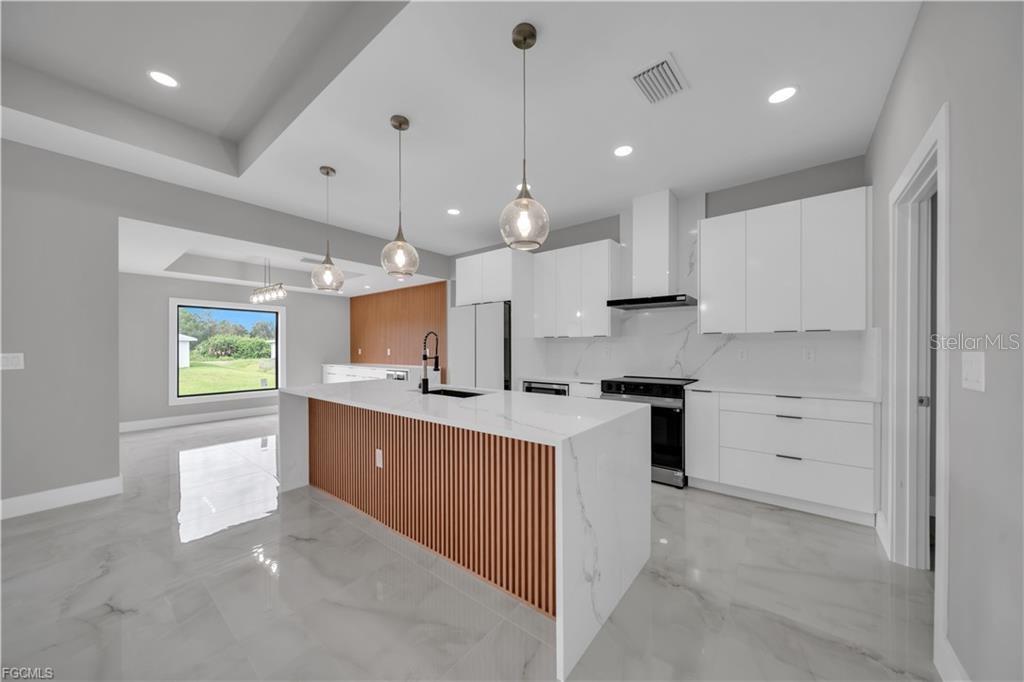 2507 39th Street, FL