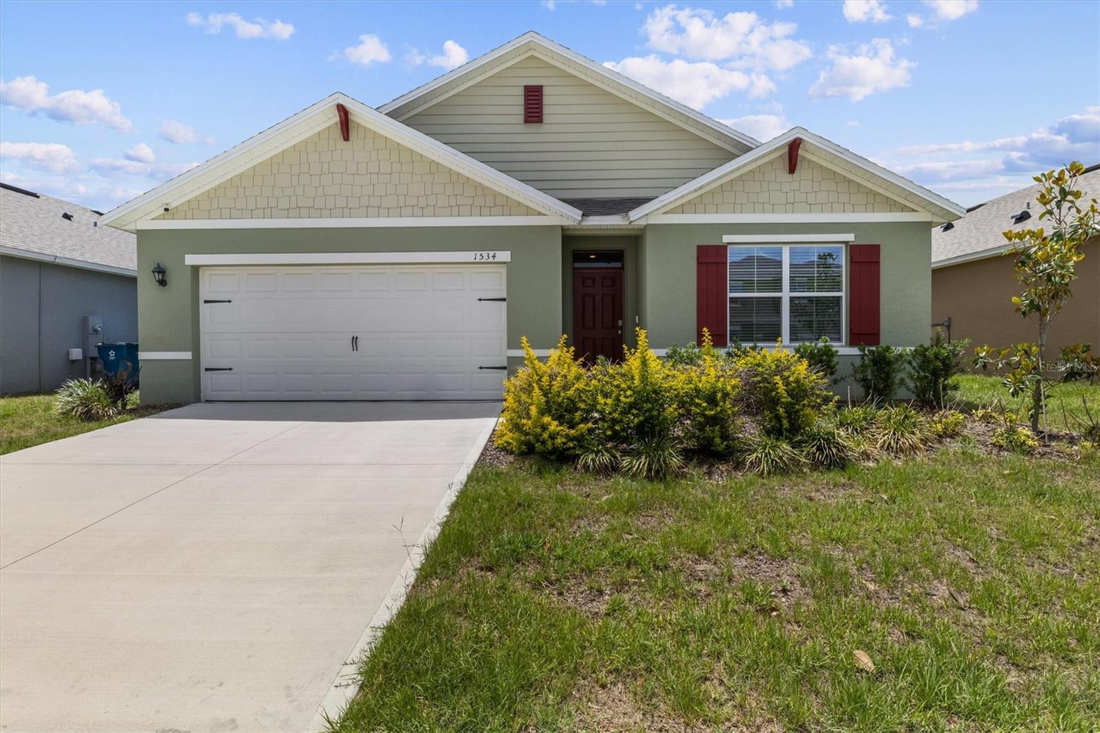 1534 Wax Myrtle Way, FL