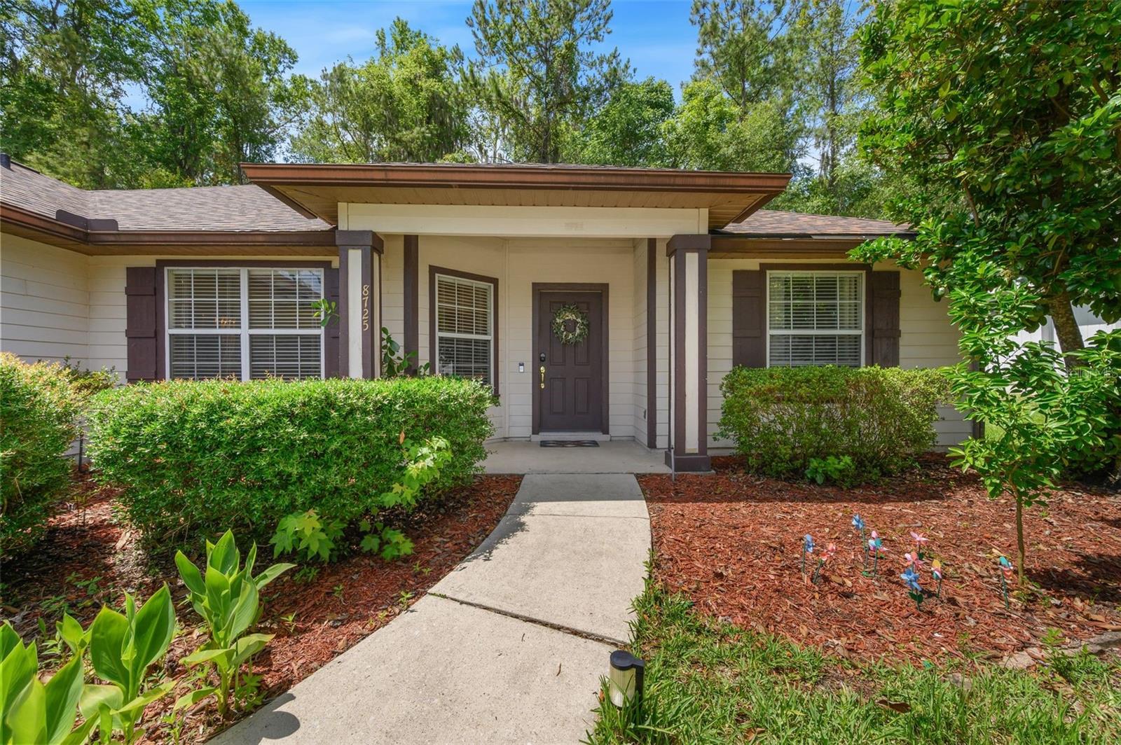 8725 9th Place, FL