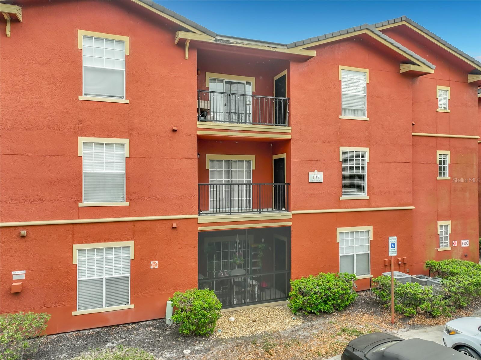 107 Vista Verdi Circle, FL
