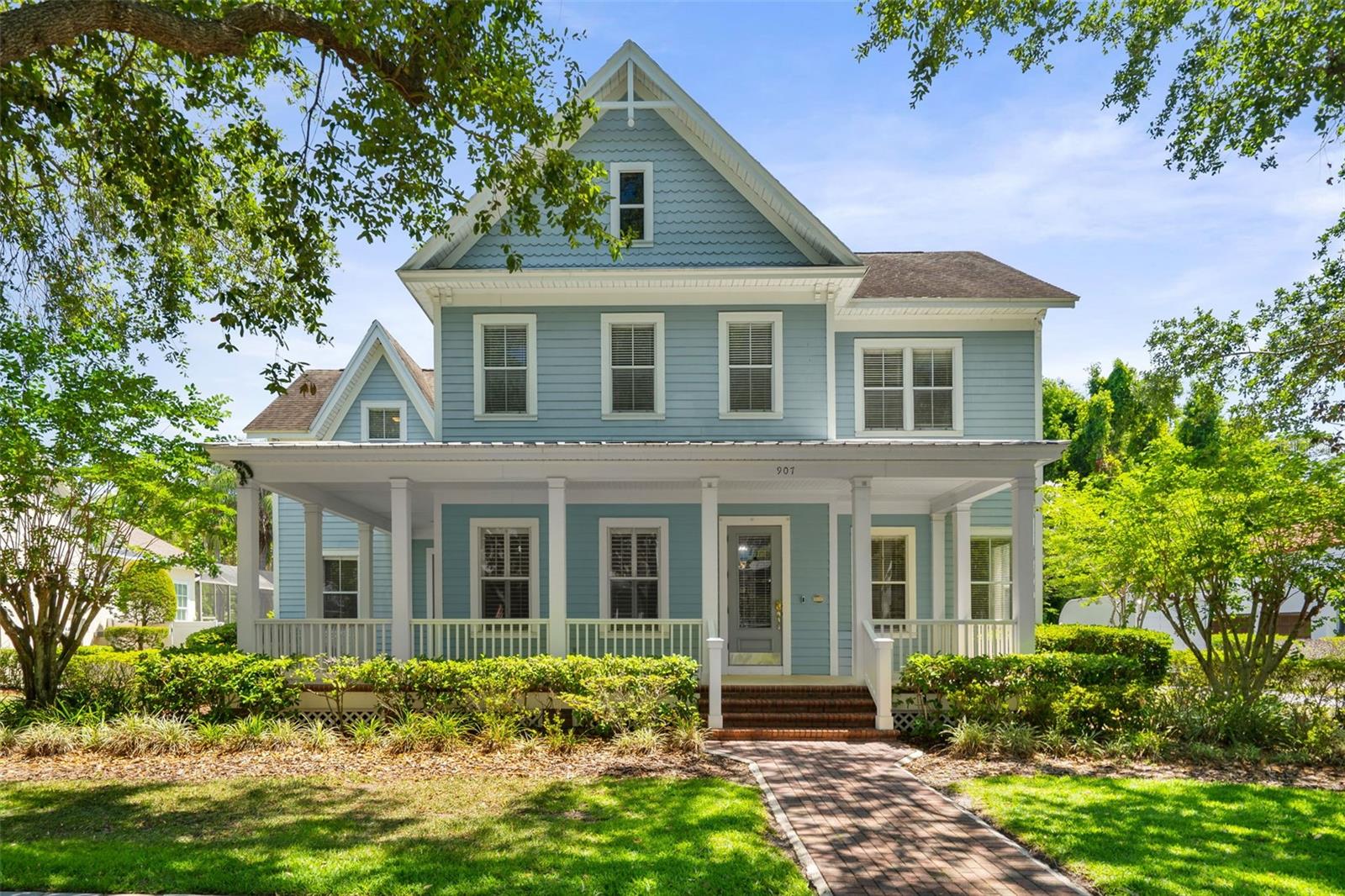 907 Westpark Drive, FL