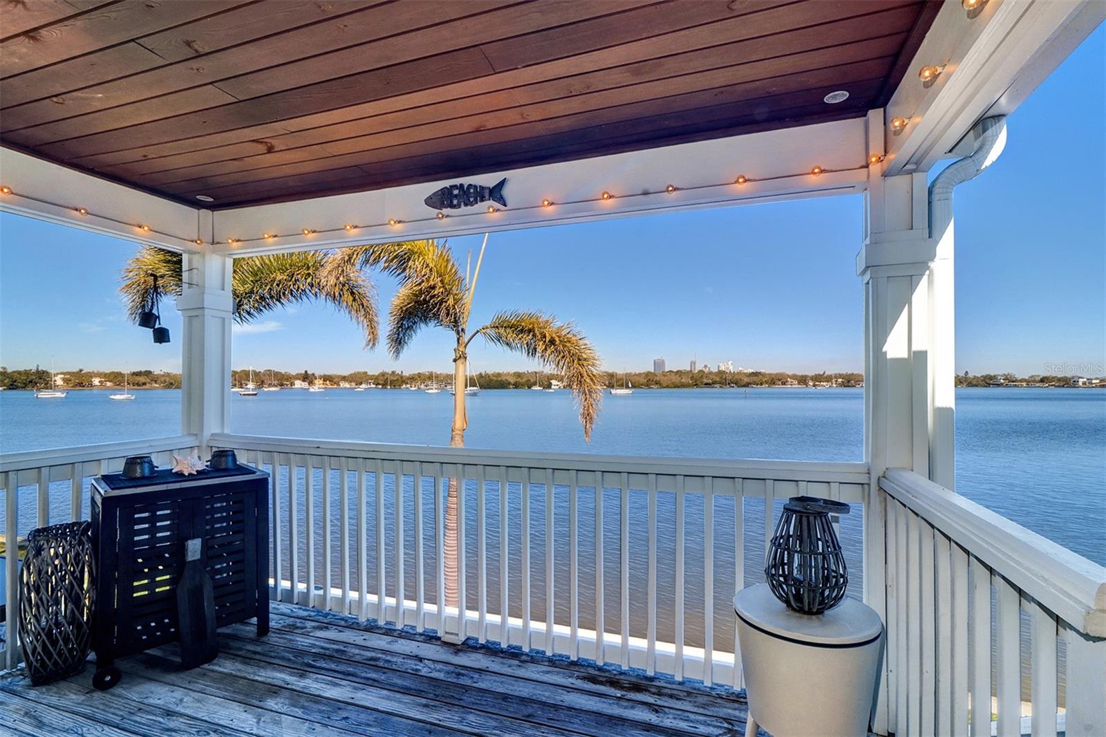 225 Pompano Drive, FL
